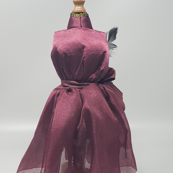 The Bearington Collection Victorian Dress Form (Style# 9733) - Picture 3 of 13